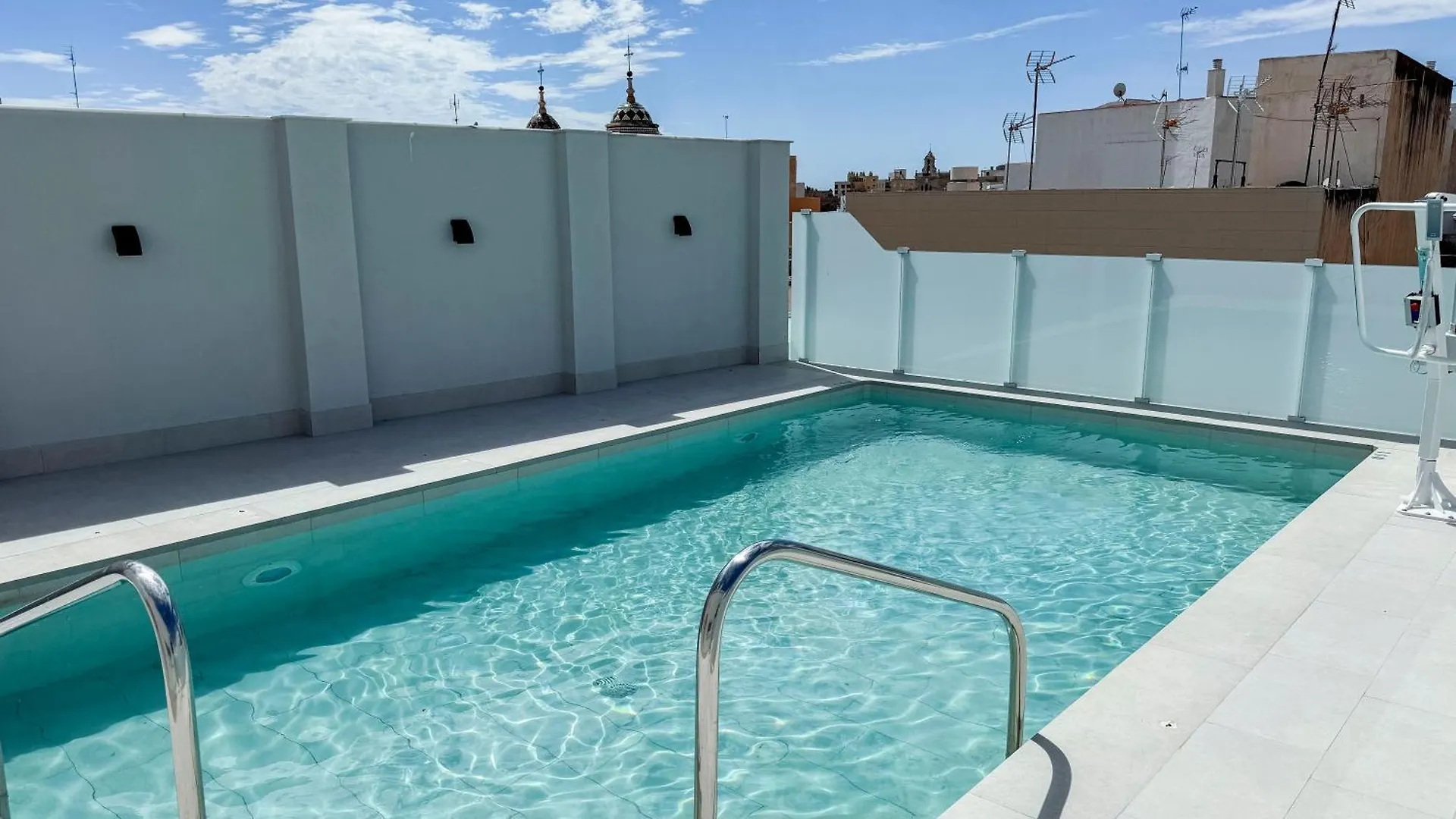 Torreluz Suites Альмерия Апартаменты