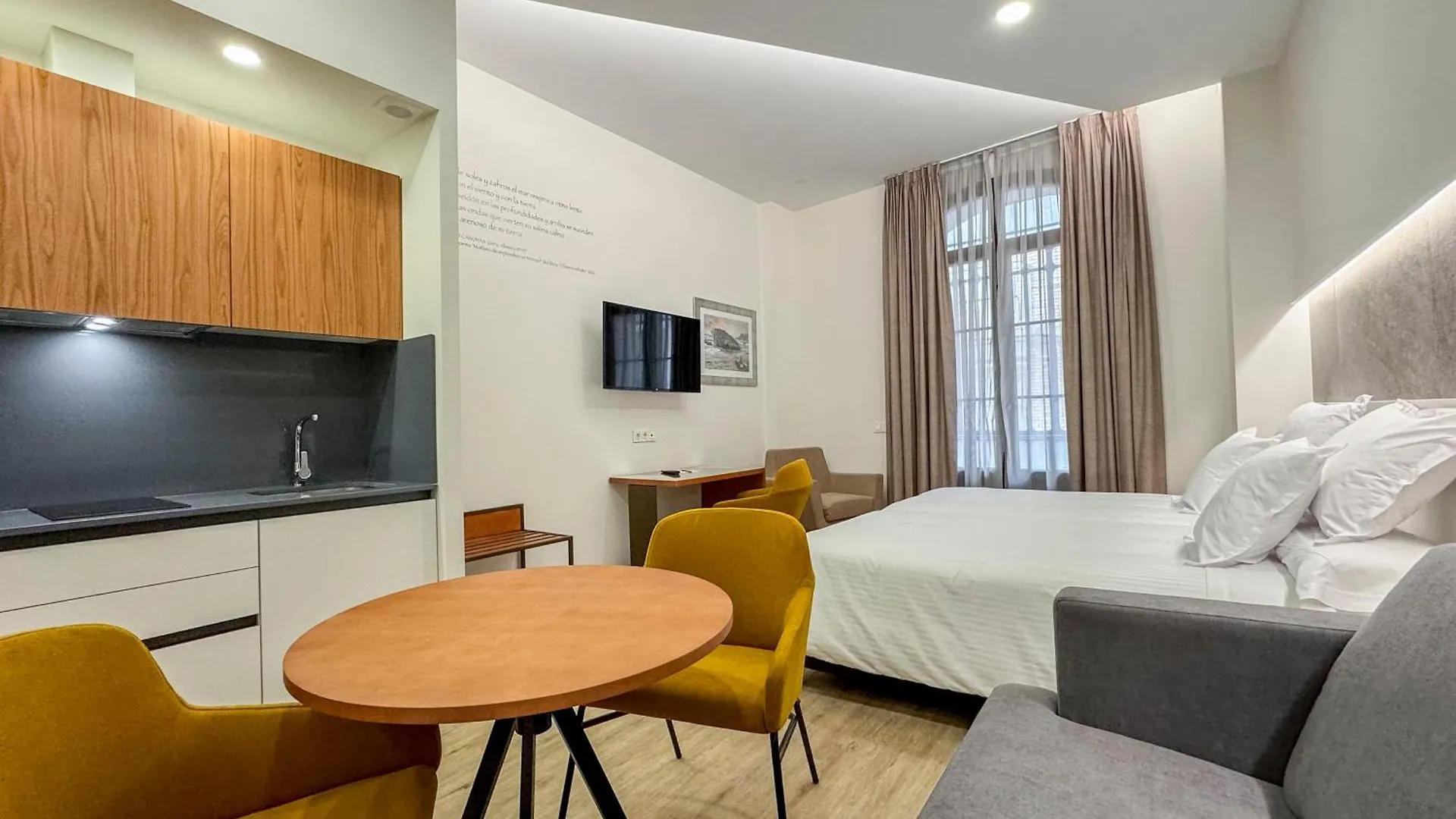Torreluz Suites Almeria Spain