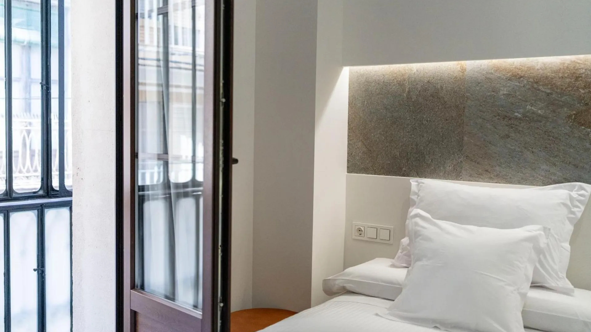 Torreluz Suites Almeria 0*,  Spain