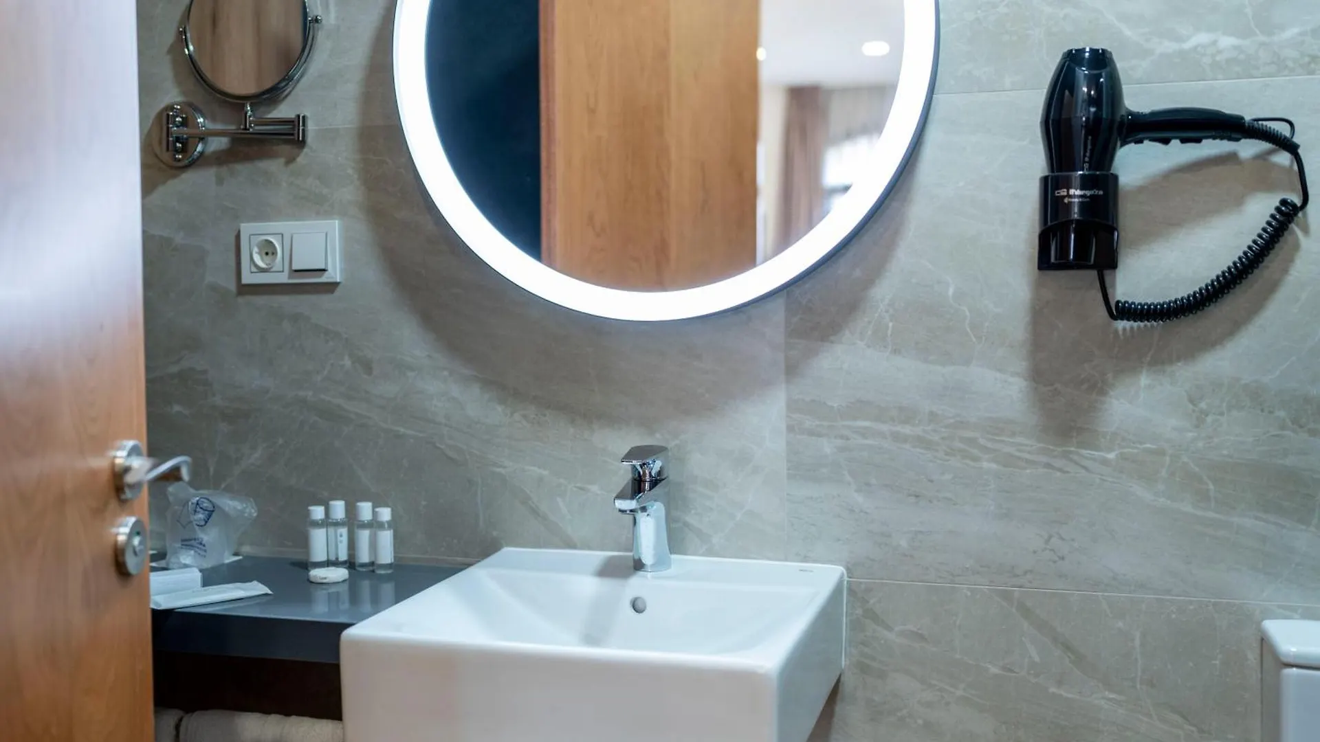 Torreluz Suites Almeria 0*,  Spain