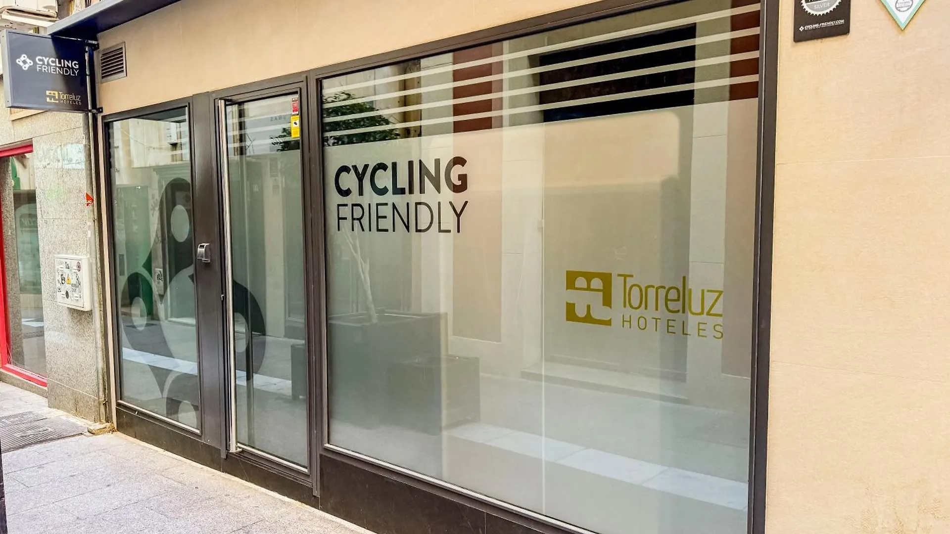 Torreluz Suites Almeria Apartment